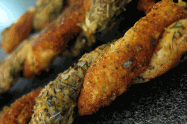 Spicy Puff Pastry Corn Twists — English