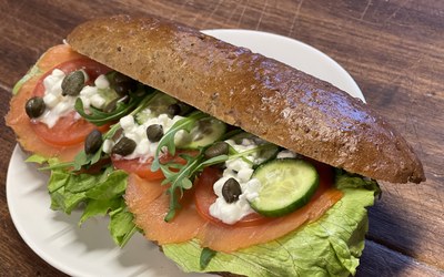 Sandwich roll