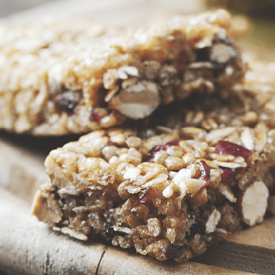 Grain blended Bars with Oat flakes and Hazelnuts