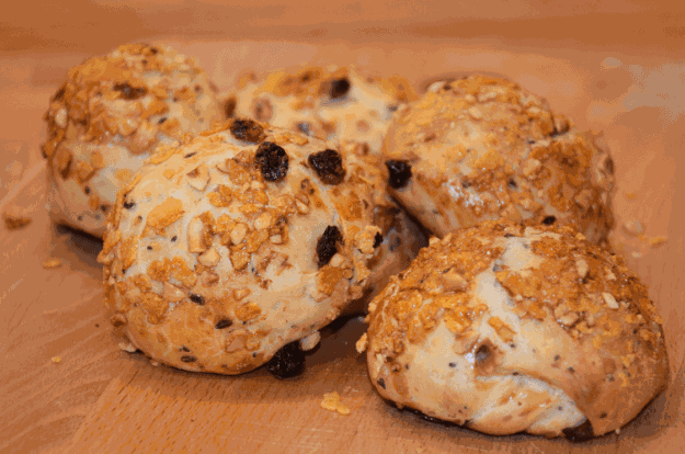 Stuffed Buns — English