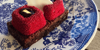 Forest fruit Brownie