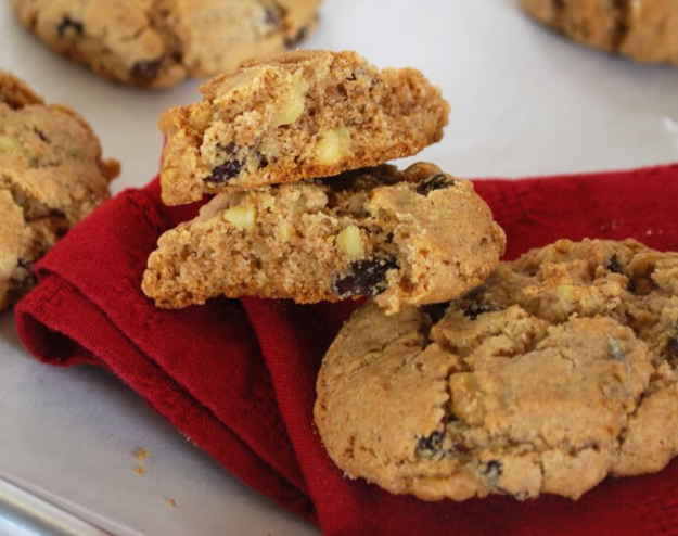 Walnut Cookies — English