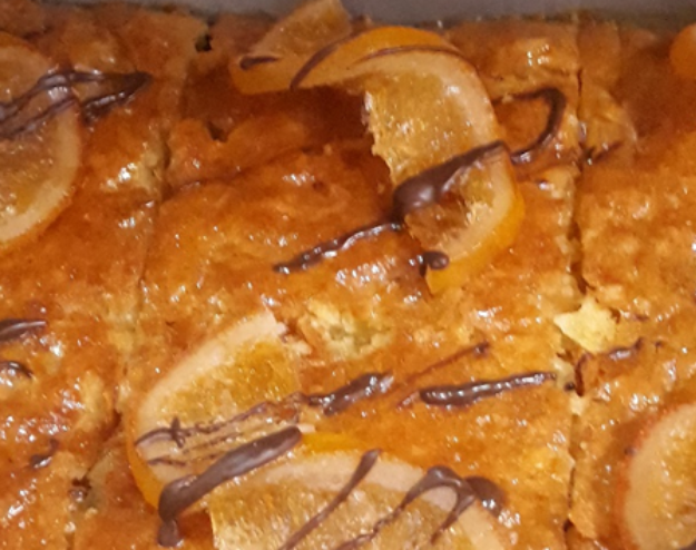 Orange traybake with puff pastry — English