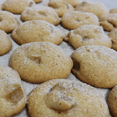 Mini Apple Cakes
