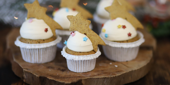 Cupcakes with apple & cinnamon