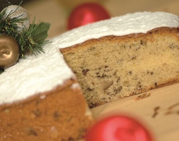 New Year’s Day Cake — English