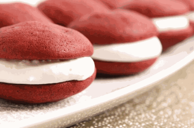 Cream Puffs & Ladyfingers base — English