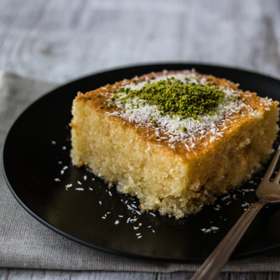 Semolina cake