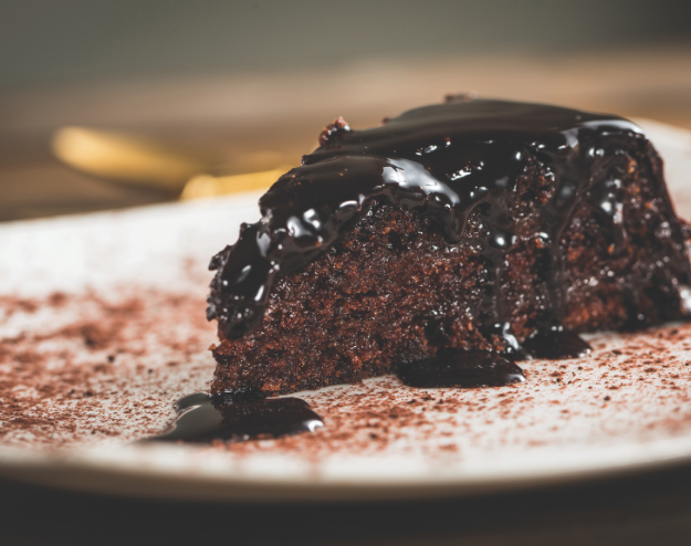Cocoa pie with praline — English