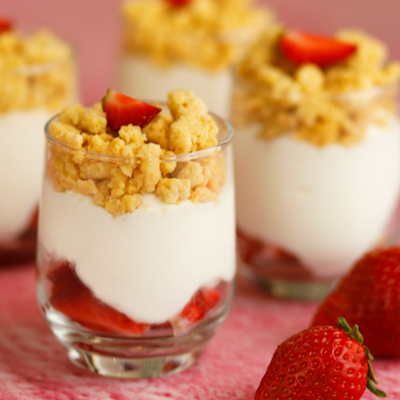 Custard Cream with strawberries Zero
