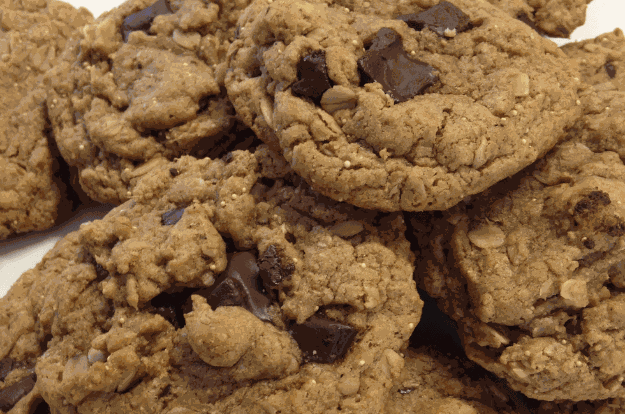 Cookies with Oat Flakes and Chocolate — English