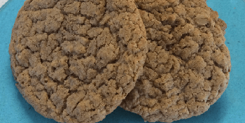 Crunchy Cookies with Oat Flakes
