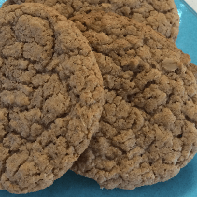 Crunchy Cookies with Oat Flakes