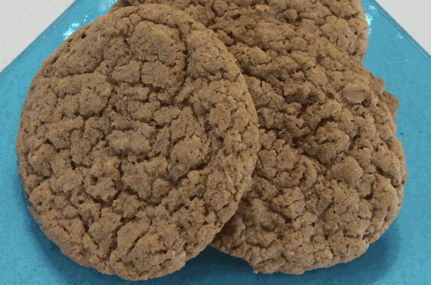 Crunchy Cookies with Oat Flakes — English
